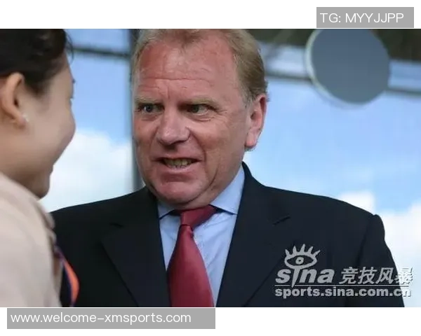 霍顿在足球领域的崛起与影响力分析及其对未来发展的展望